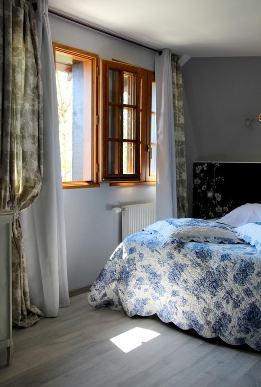 En Bord De Seine Bed & Breakfast Duclair Стая снимка